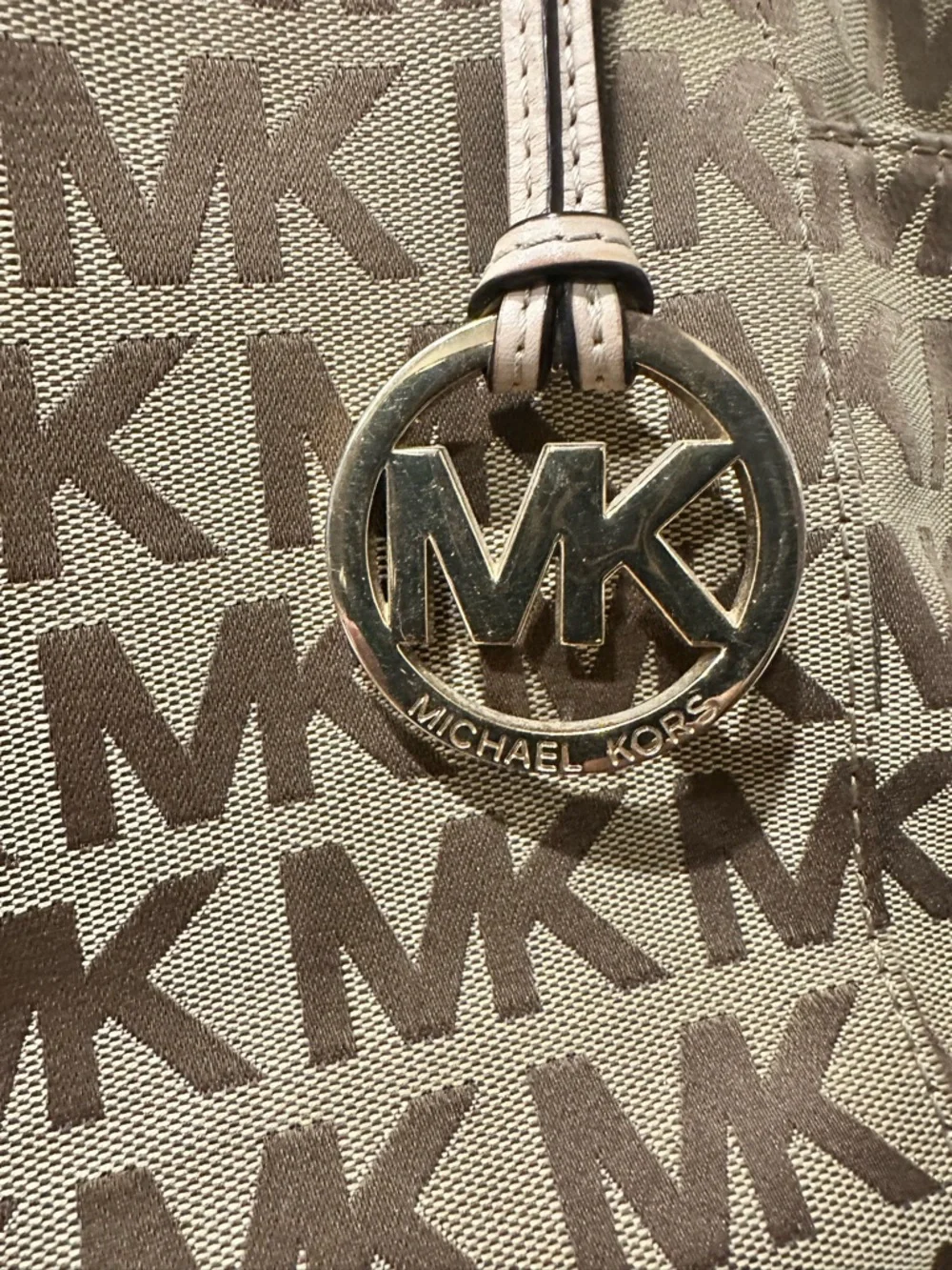 Michael Kors Tan and Beige MK Logo Tote with Gold Charm - Picture 2 of 6